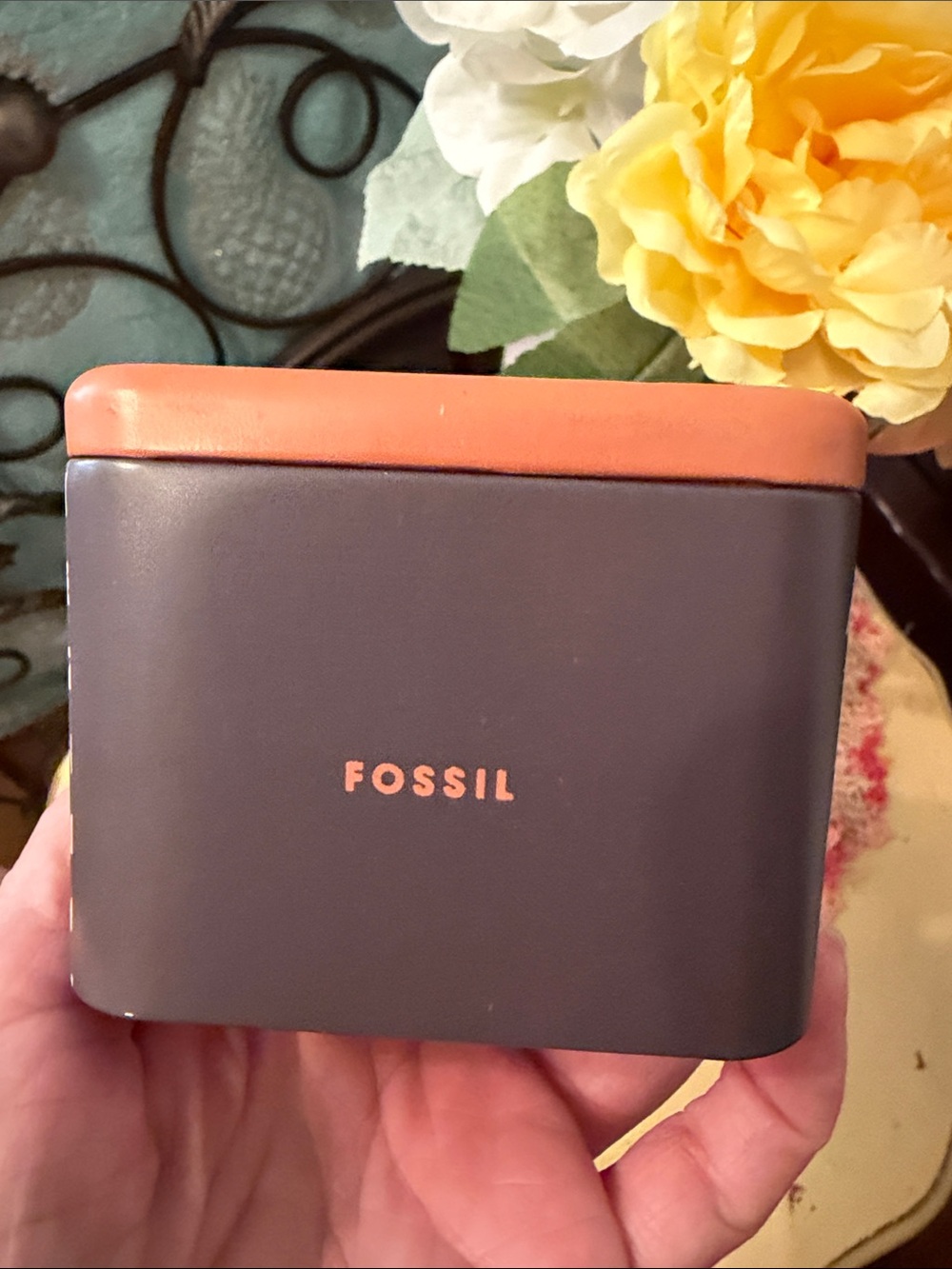 ⏱️⏱️⏱️BOGOHO⏱️⏱️Fossil Silver Dial Watch with Brown Leather Strap - Picture 8 of 10
